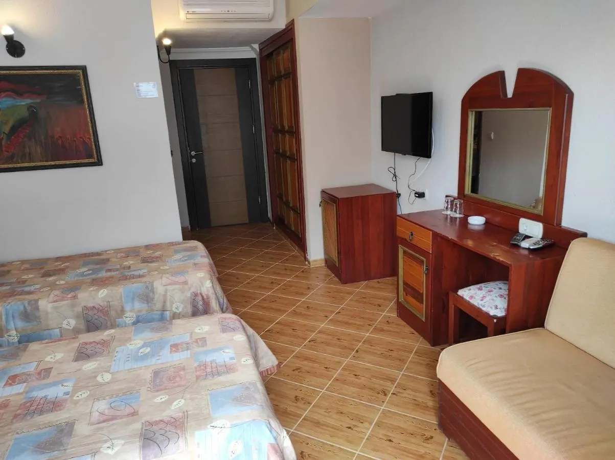 Belle Vue Oeluedeniz Hotel Fethiye