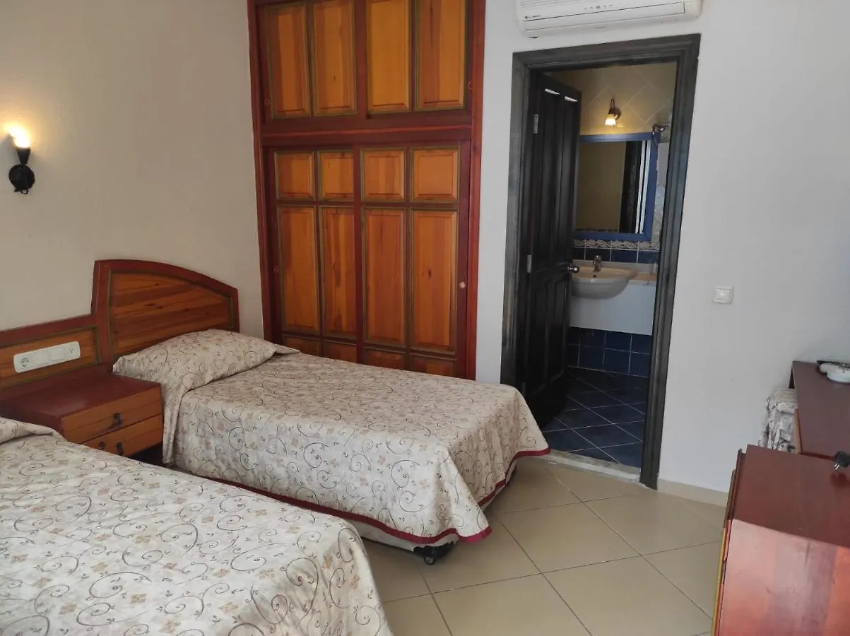 Belle Vue Oeluedeniz Hotel Fethiye